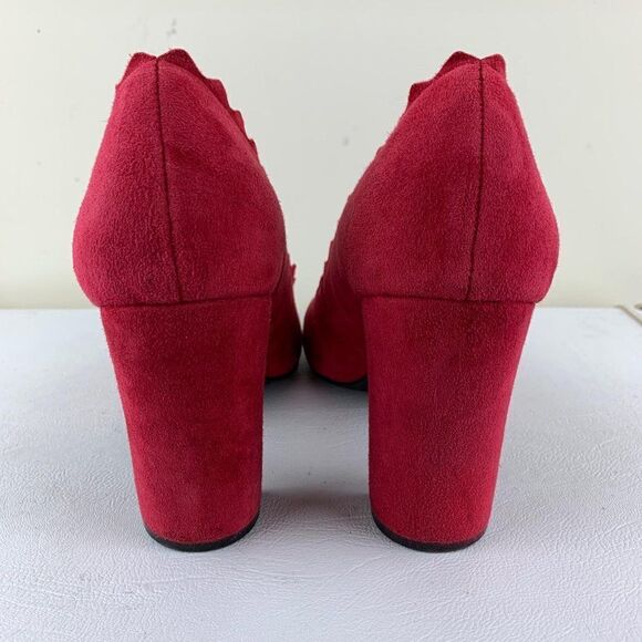 Crown Vintage Red Suede Pumps Scalloped Edges - Picture 9 of 16